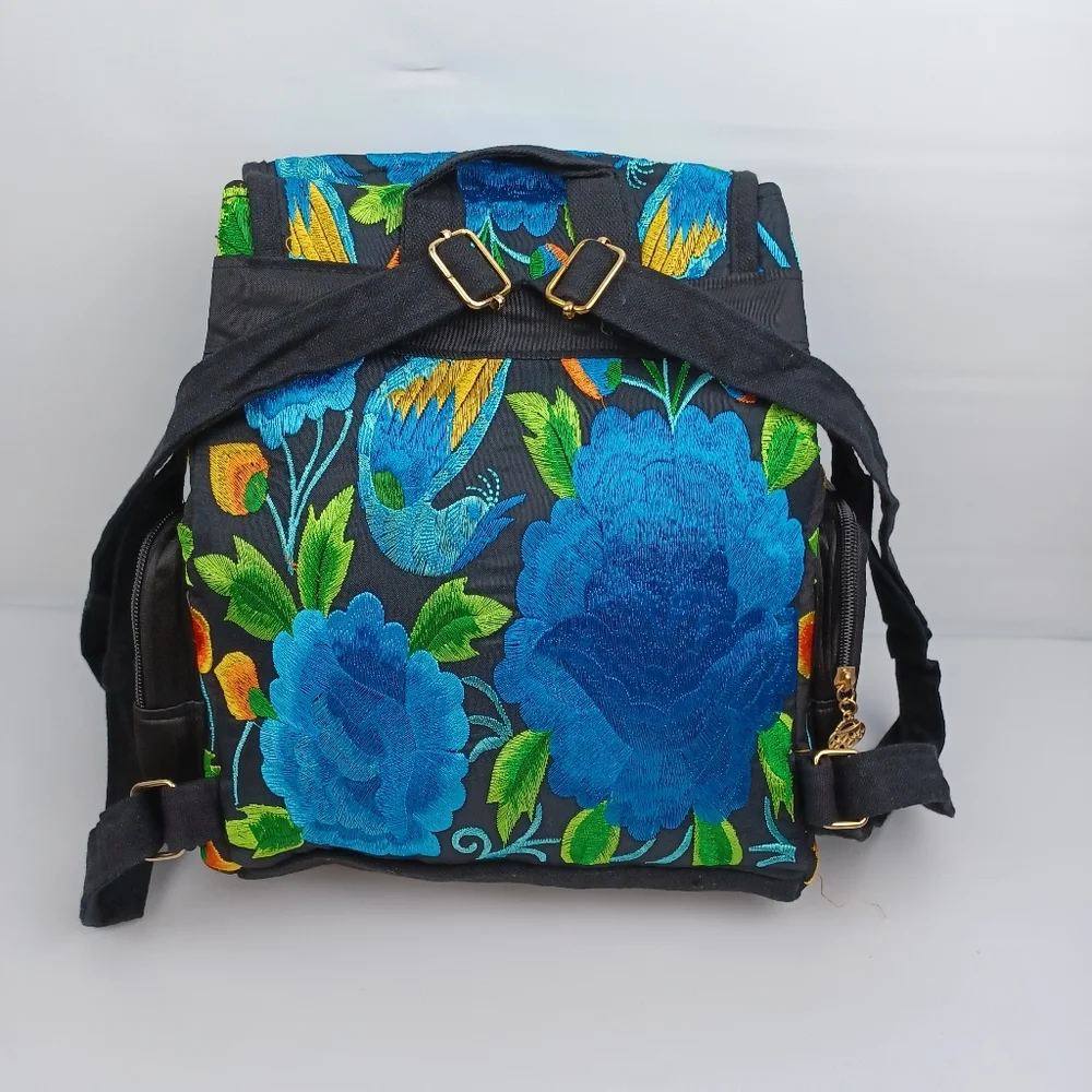 Embroidered floral multicolor backpack 100%‎ mexican art new